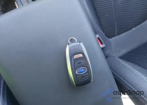 2020 Subaru Forester Premium z USA, uszkodzony, nr VIN JF2SKAJC1LH493731